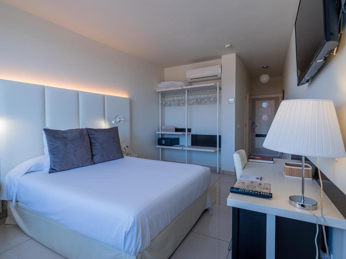 On Hotels Oceanfront Adults Designed Matalascanas Luaran gambar